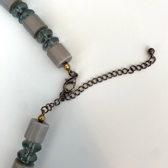 Vintage Chunky Wood & Mixed Bead Statement Necklace — Boho 70s Vibes - Picture 5 of 7